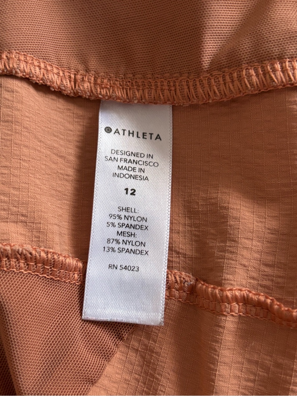Athleta Women’s Stretch Midi Rise Trekkie North Peach Shorts Size/M - Picture 11 of 12